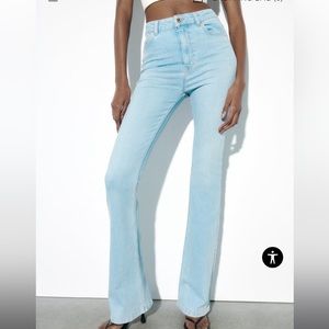 NWOT Zara Women’s High Waisted Flare Jeans Z1975